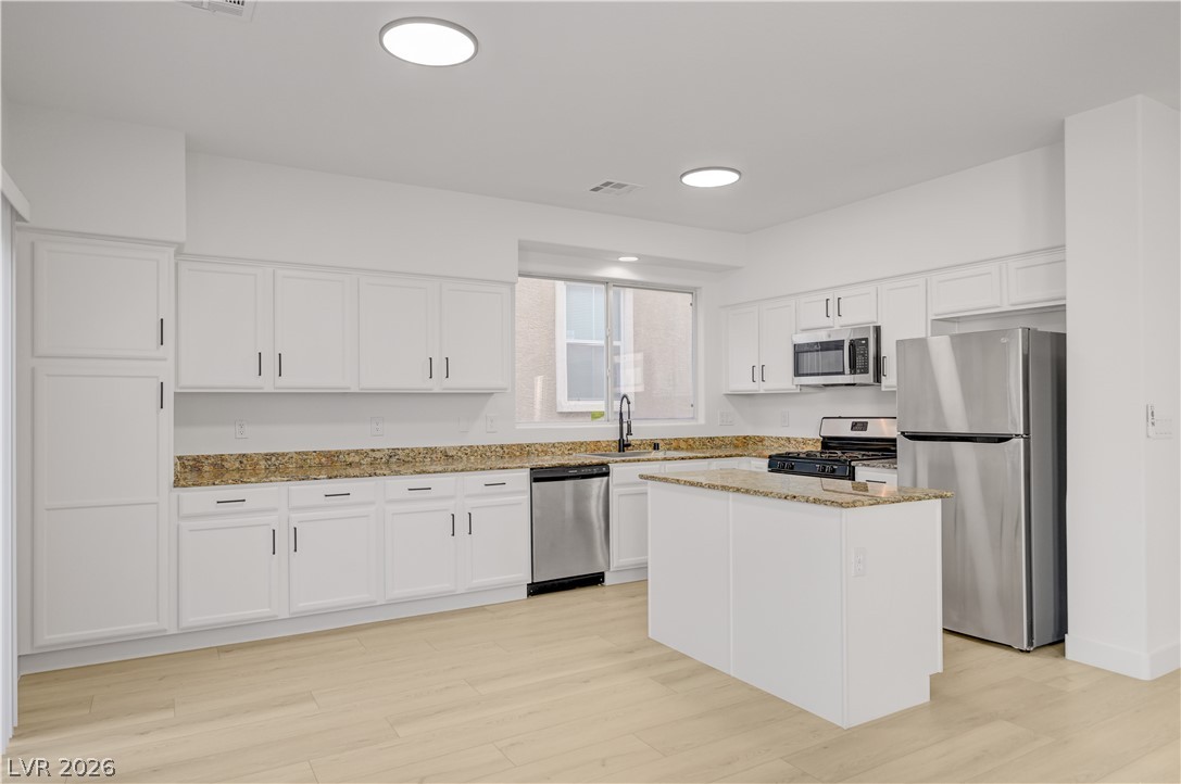 9553 Cabot Falls Avenue Las Vegas NV 89149