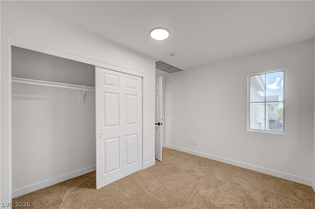 9553 Cabot Falls Avenue Las Vegas NV 89149