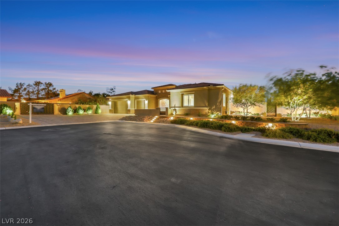 8425 South Tenaya Way Las Vegas NV 89113