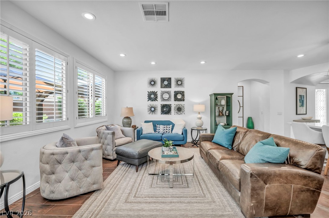 11464 Diveley Avenue Las Vegas NV 89138