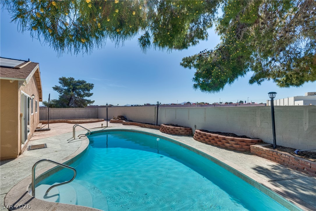 2503 Siesta Avenue Las Vegas NV 89121