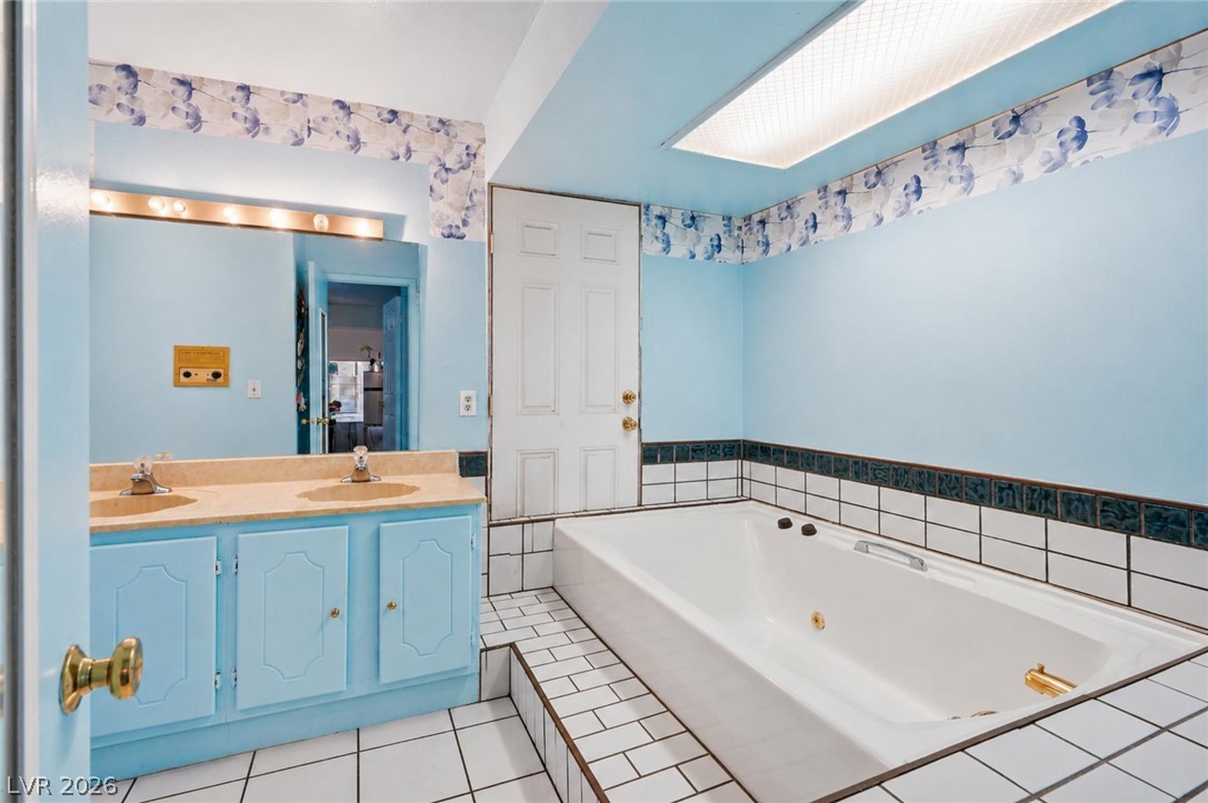 3978 Voxna Street Las Vegas NV 89119