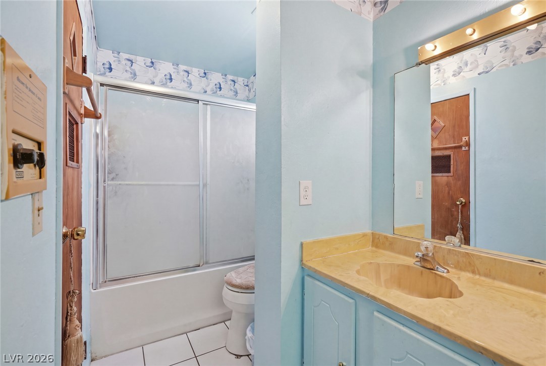 3978 Voxna Street Las Vegas NV 89119