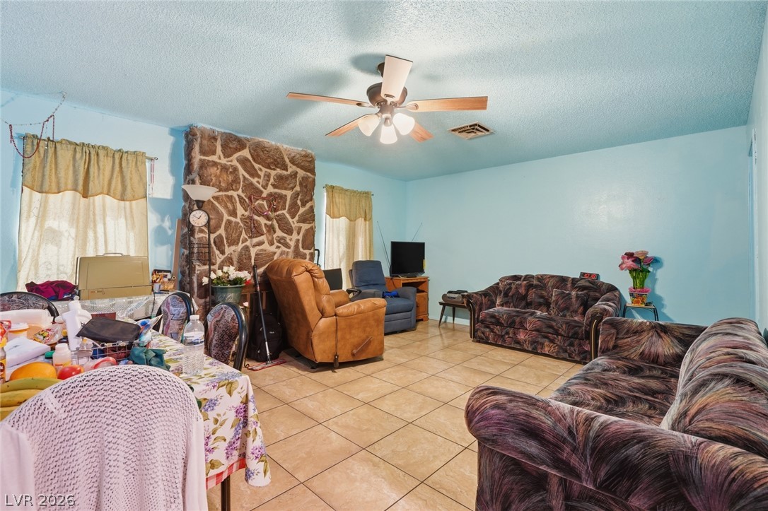 3978 Voxna Street Las Vegas NV 89119