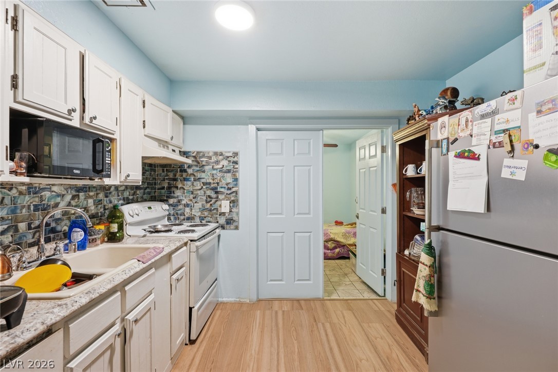 3978 Voxna Street Las Vegas NV 89119
