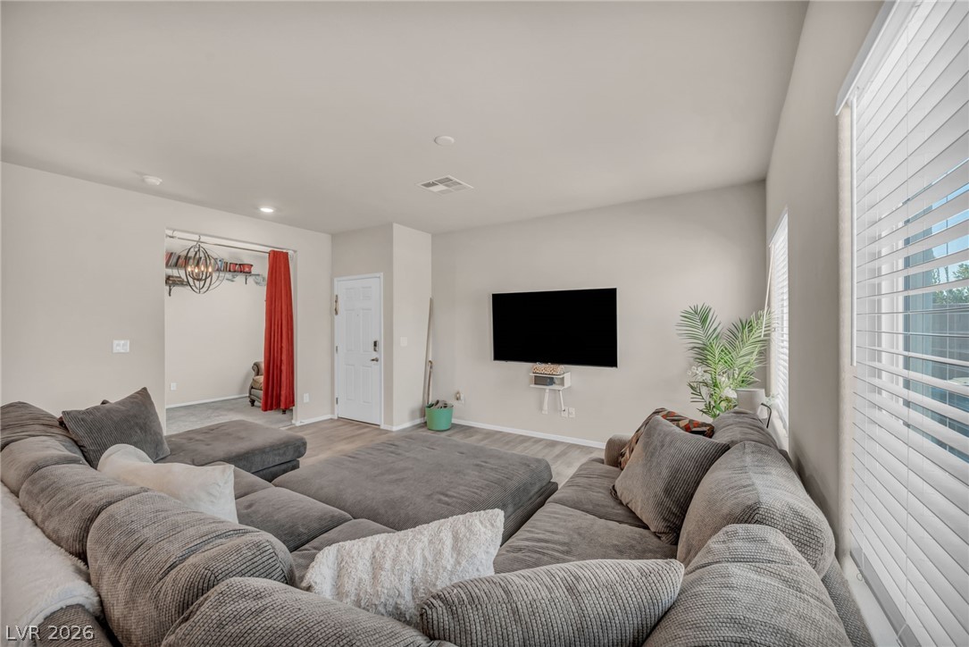 4426 Meadow Glade Avenue North Las Vegas NV 89084
