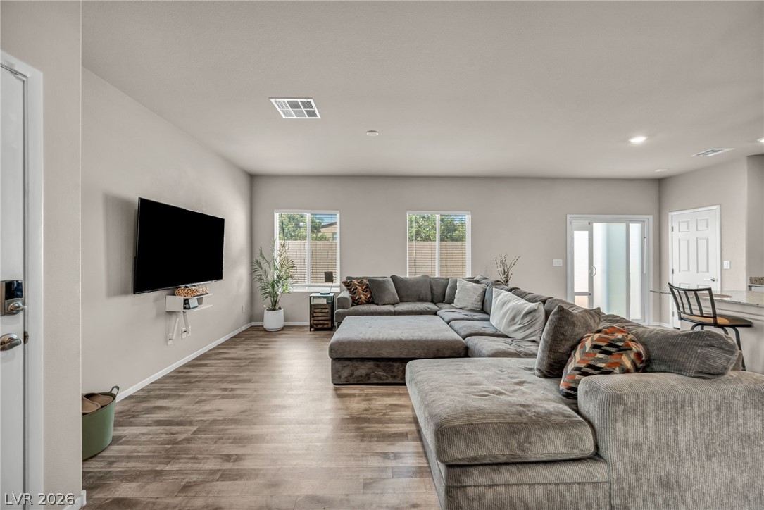 4426 Meadow Glade Avenue North Las Vegas NV 89084