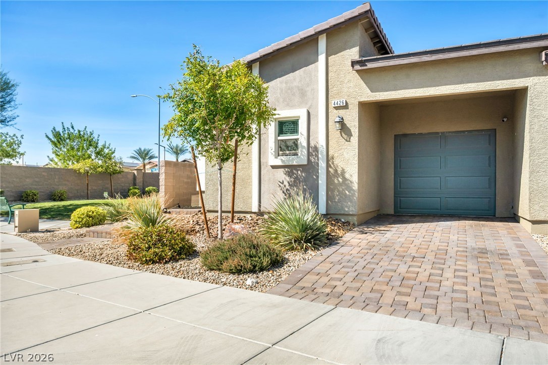 4426 Meadow Glade Avenue North Las Vegas NV 89084