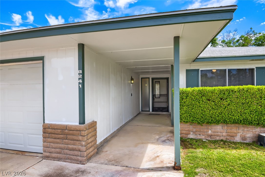 8241 Stapleton Avenue Las Vegas NV 89145