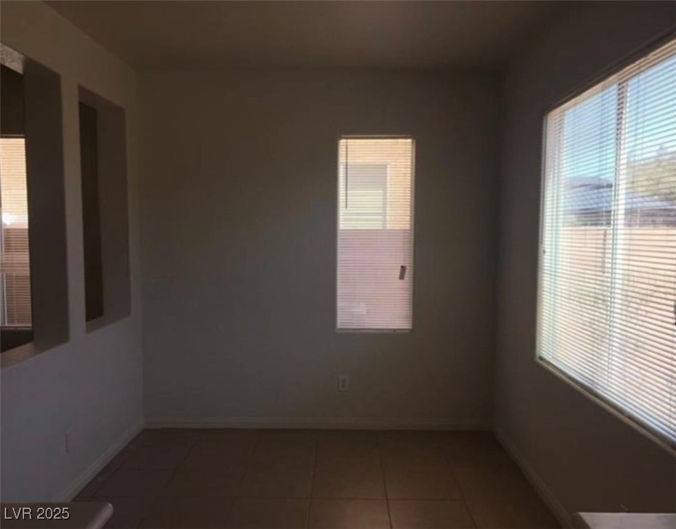 3608 Tundra Swan Street Las Vegas NV 89122