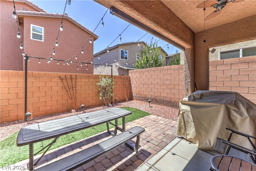 9317 Flowering Tulip Avenue Las Vegas NV 89166