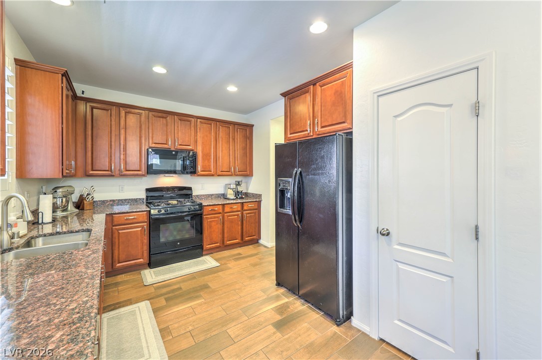 9317 Flowering Tulip Avenue Las Vegas NV 89166