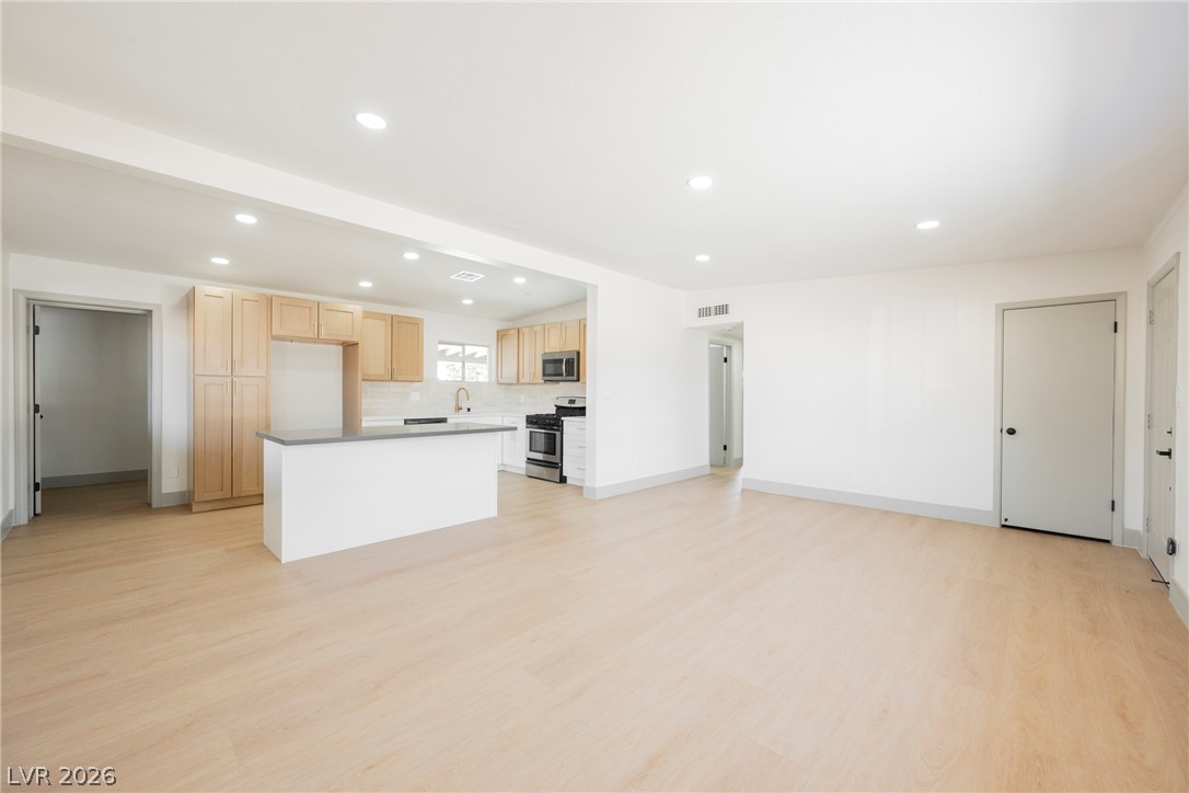 1124 Nassau Drive Las Vegas NV 89108