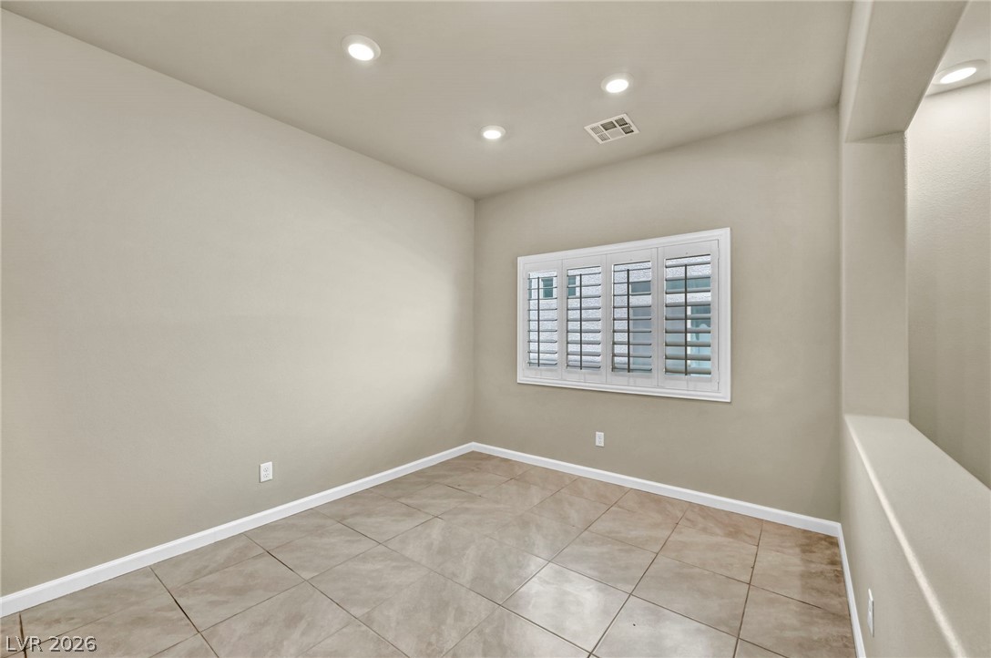 6571 Tangled Vines Avenue Las Vegas NV 89139