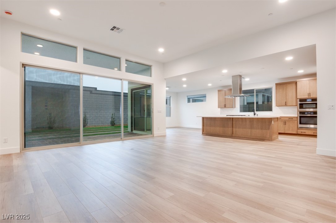 10381 Hanging Lake Street Las Vegas NV 89166
