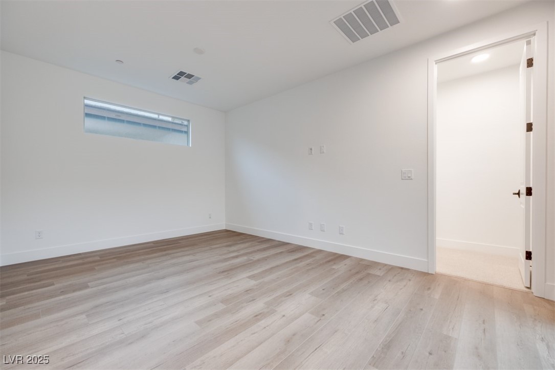 10381 Hanging Lake Street Las Vegas NV 89166