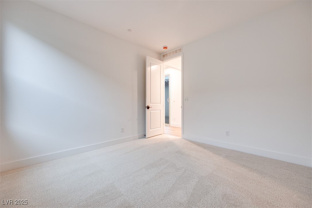 10381 Hanging Lake Street Las Vegas NV 89166