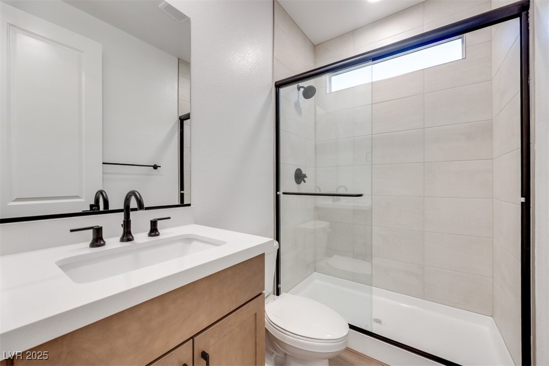 10381 Hanging Lake Street Las Vegas NV 89166