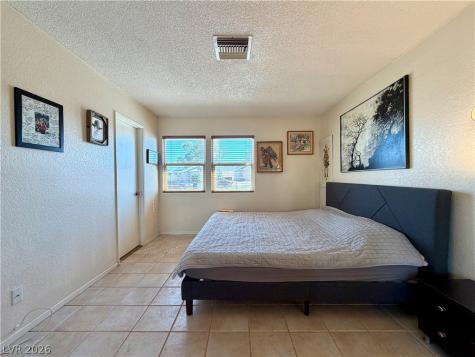 6752 Arroyo Avenue Las Vegas NV 89103