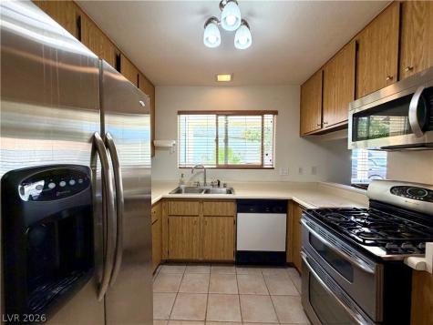 6752 Arroyo Avenue Las Vegas NV 89103