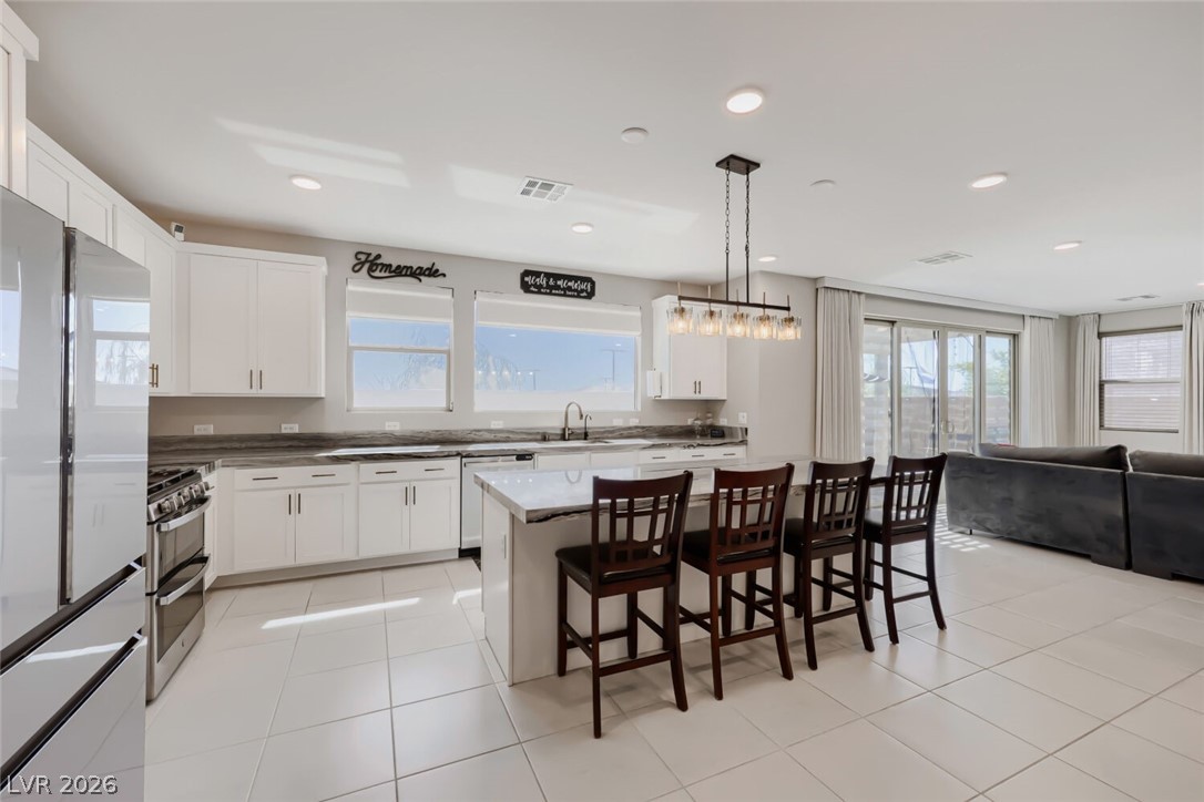 6840 Pacific Robin Street North Las Vegas NV 89084