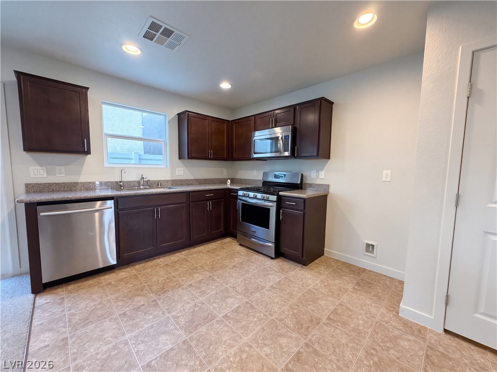 3658 Via El Monte Avenue Las Vegas NV 89115