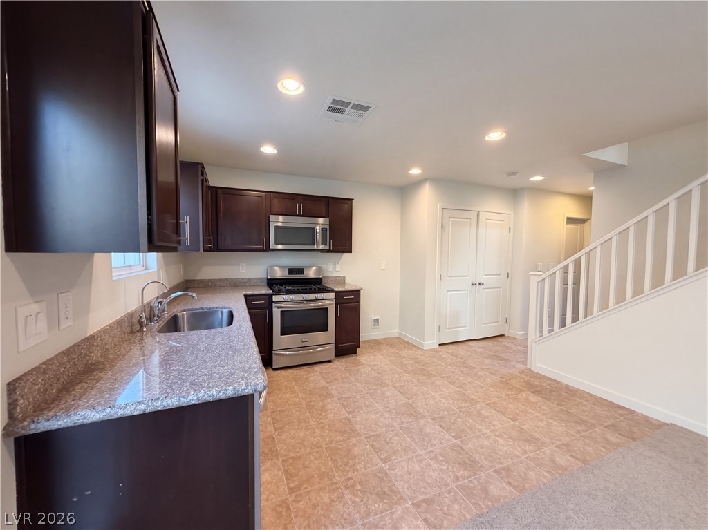 3658 Via El Monte Avenue Las Vegas NV 89115