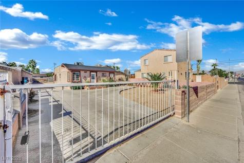 1843 North Bruce Street North Las Vegas NV 89030