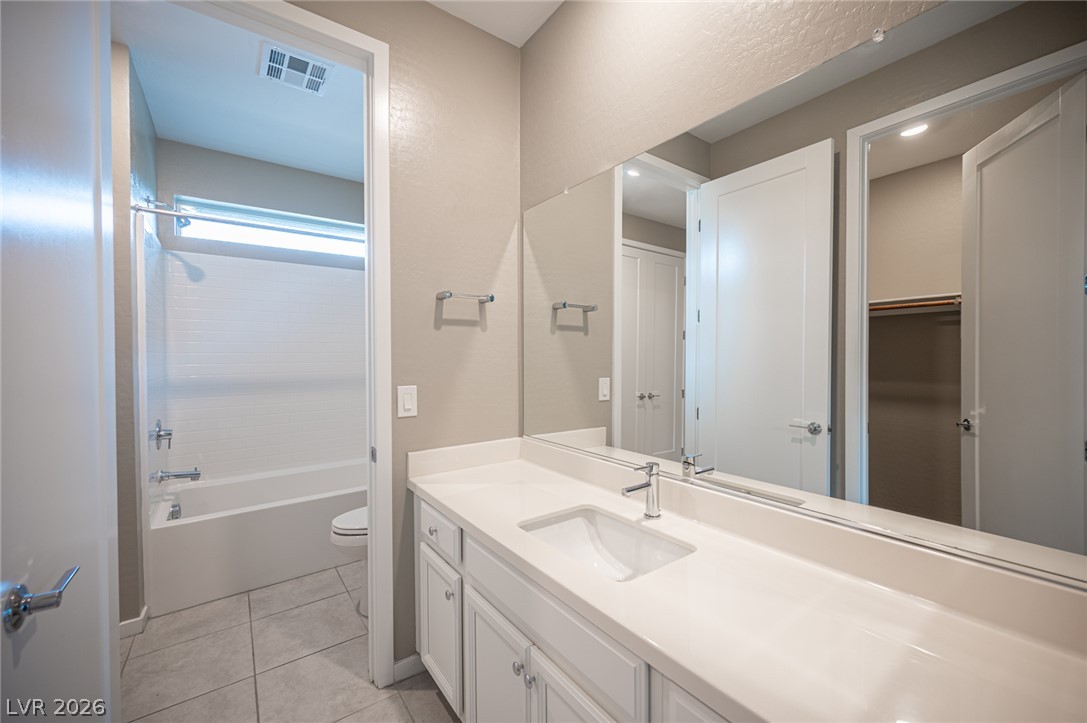 6214 Amber View Street Las Vegas NV 89135
