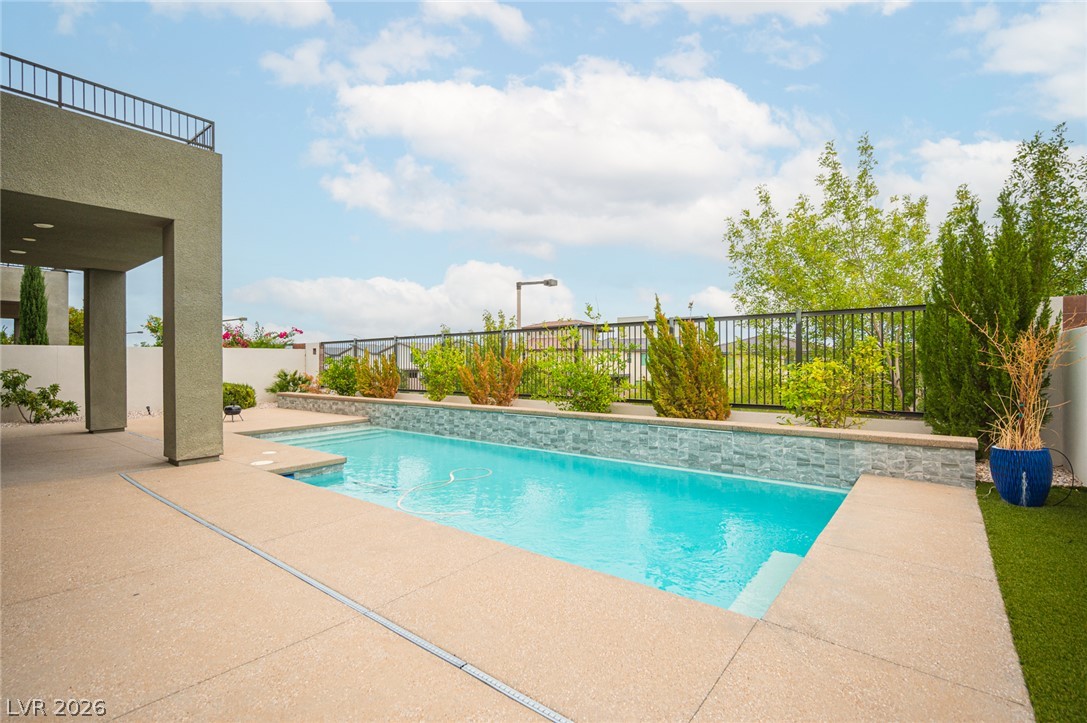 6214 Amber View Street Las Vegas NV 89135
