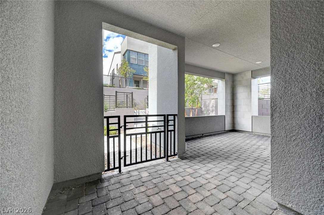 519 Granite Arch Street Las Vegas NV 89138