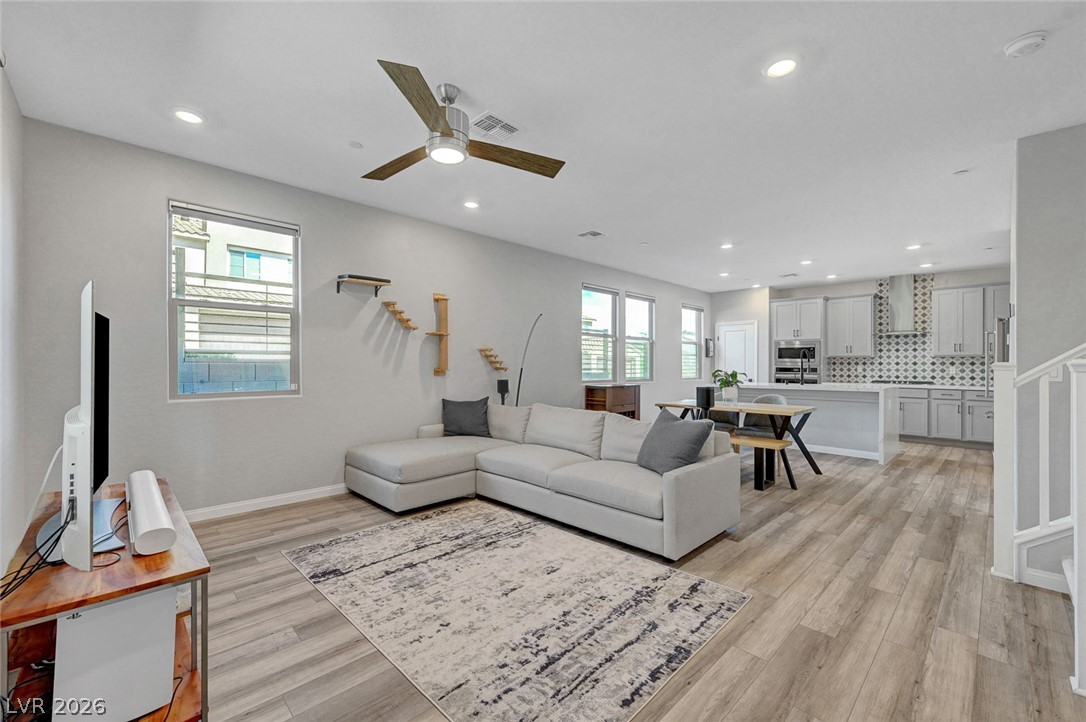 519 Granite Arch Street Las Vegas NV 89138