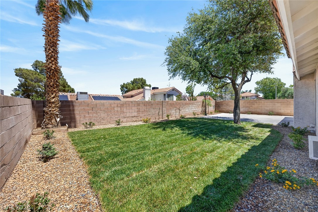 2802 Barrel Cactus Drive Henderson NV 89074