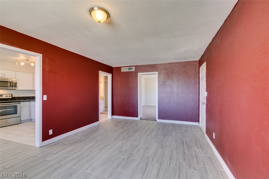 2737 Englestad Street North Las Vegas NV 89030