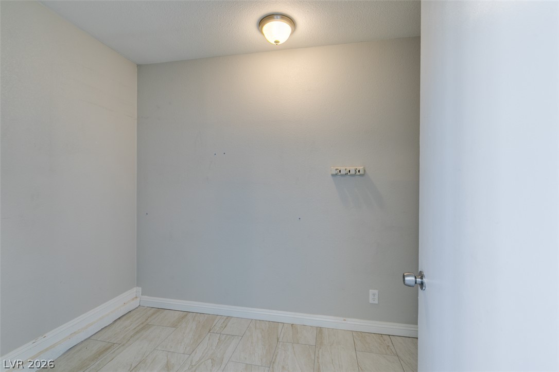 2737 Englestad Street North Las Vegas NV 89030