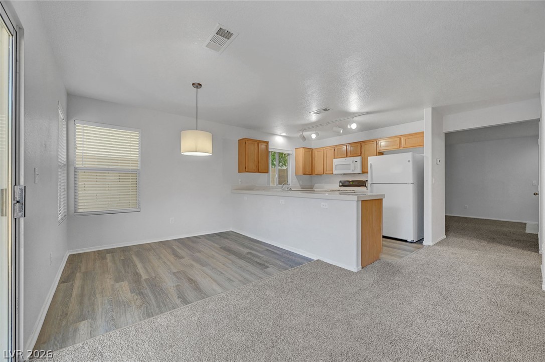 9821 Peseo Cresta Avenue Las Vegas NV 89117