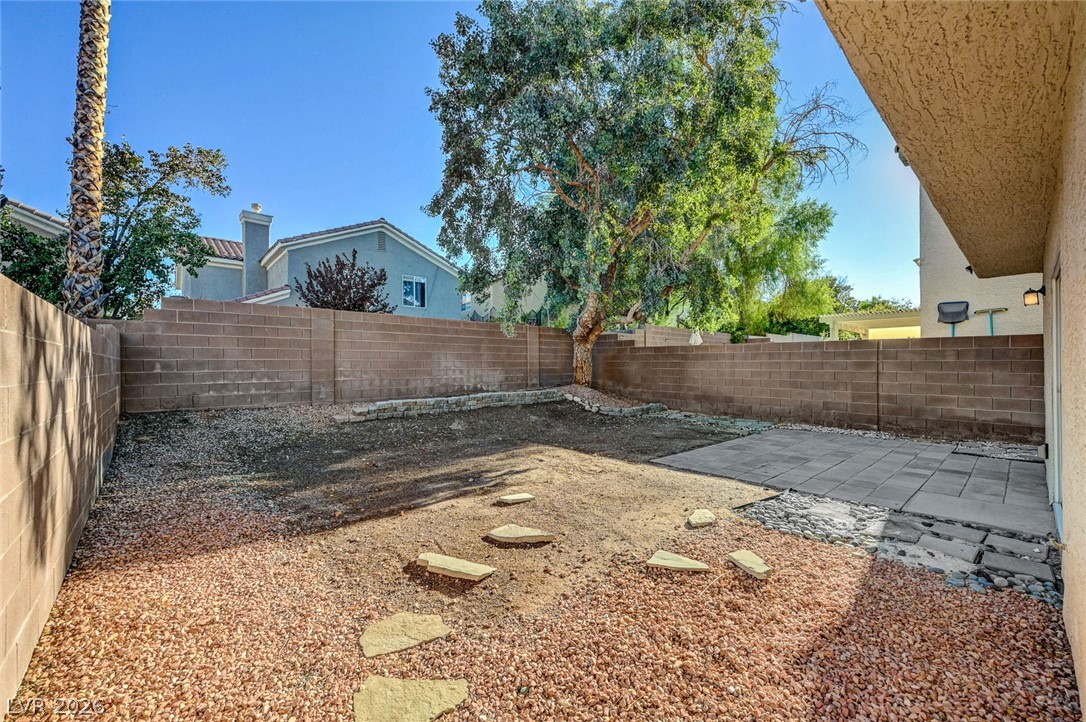 9821 Peseo Cresta Avenue Las Vegas NV 89117