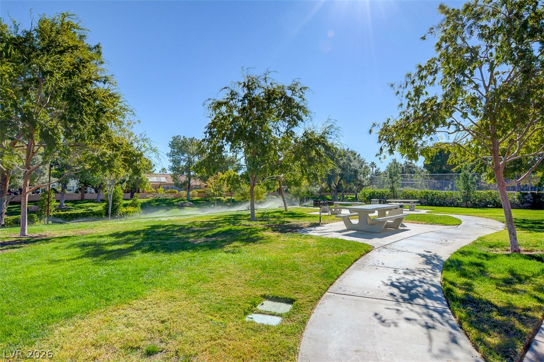 9821 Peseo Cresta Avenue Las Vegas NV 89117