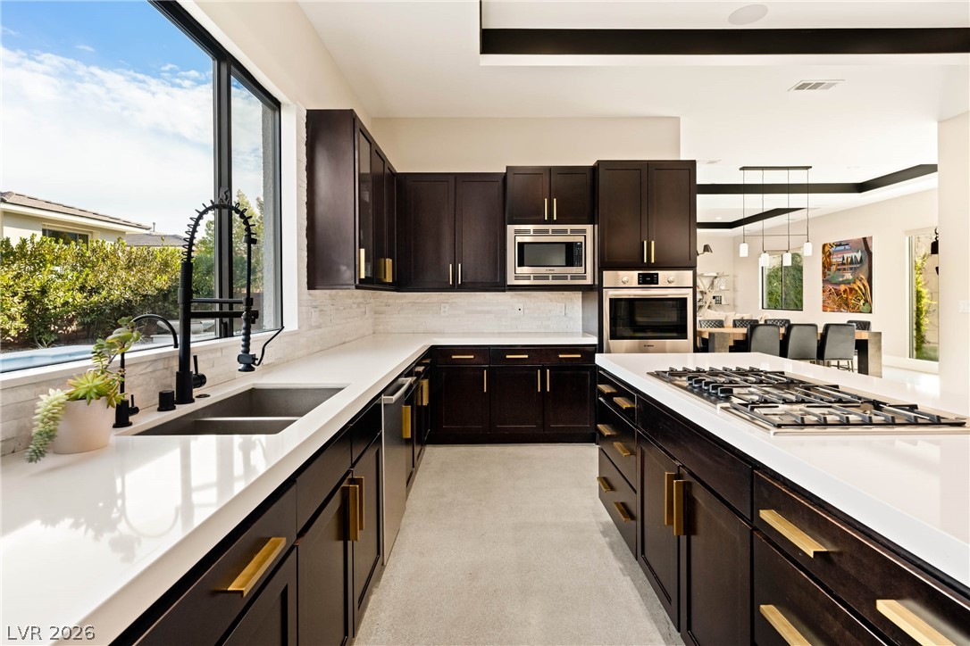 62 Grey Feather Drive Las Vegas NV 89135