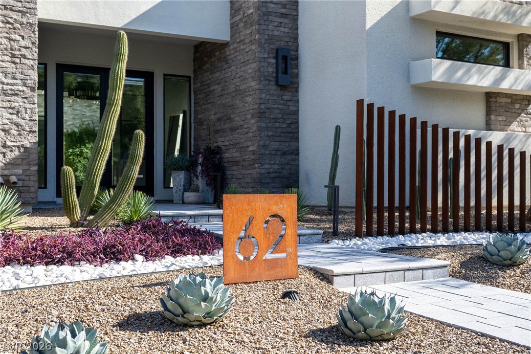 62 Grey Feather Drive Las Vegas NV 89135