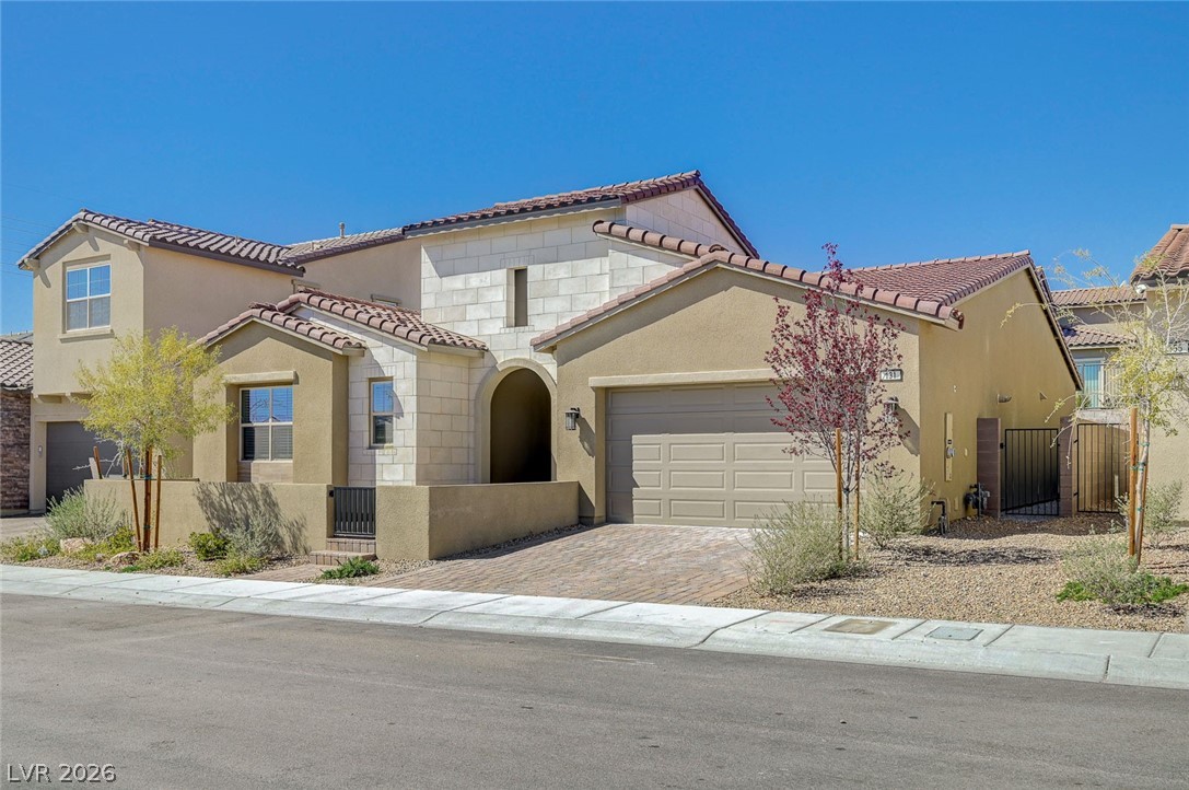 131 Robledo Street Las Vegas NV 89138