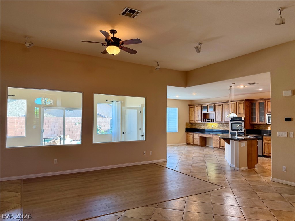 10119 Reflection Brook Avenue Las Vegas NV 89148