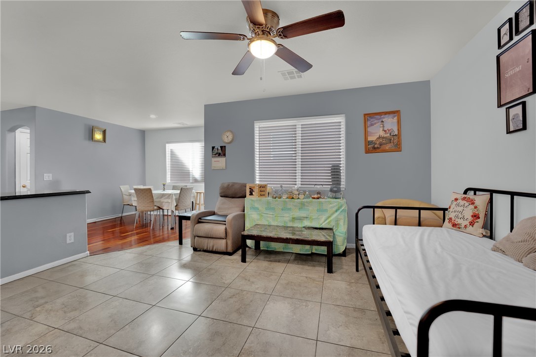 9177 Hilverson Avenue Las Vegas NV 89148