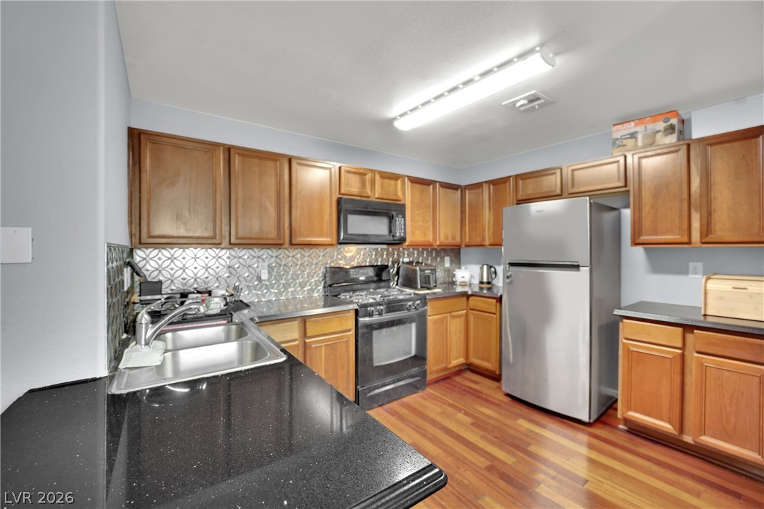9177 Hilverson Avenue Las Vegas NV 89148