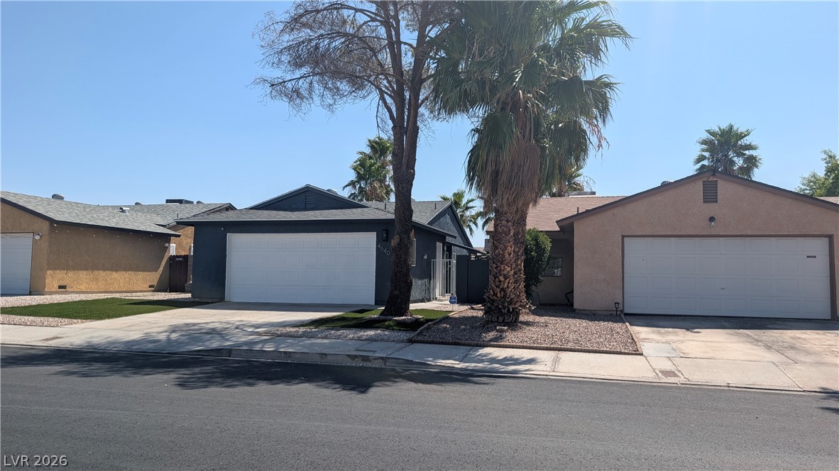 4640 Four Leaf Clover Drive Las Vegas NV 89122