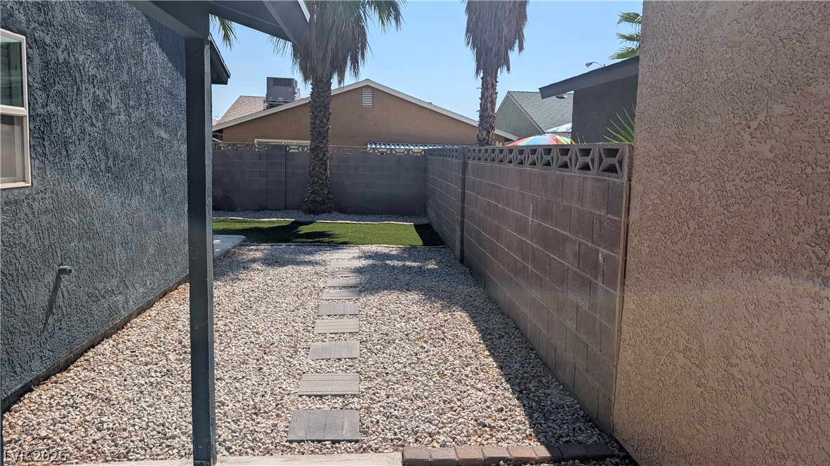 4640 Four Leaf Clover Drive Las Vegas NV 89122