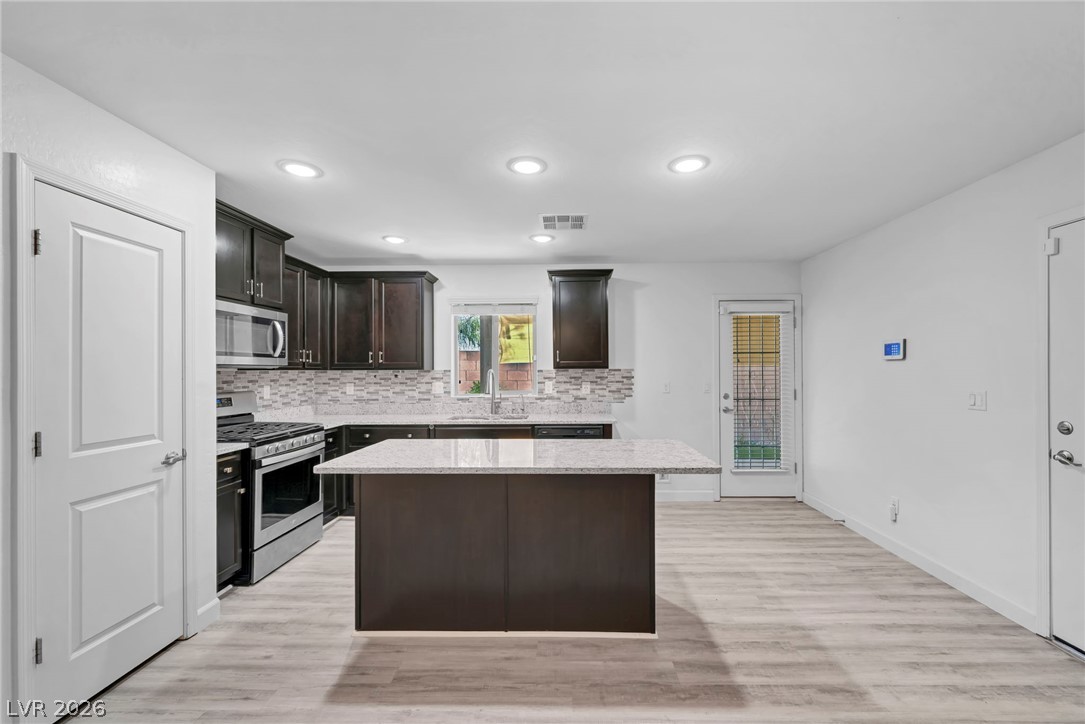 2483 Silk Tree Mimosa Street Las Vegas NV 89115