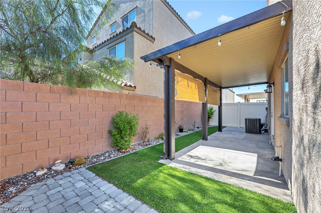 2483 Silk Tree Mimosa Street Las Vegas NV 89115