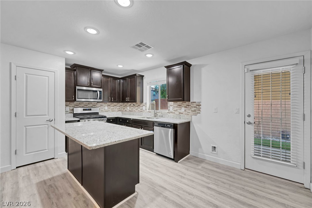 2483 Silk Tree Mimosa Street Las Vegas NV 89115