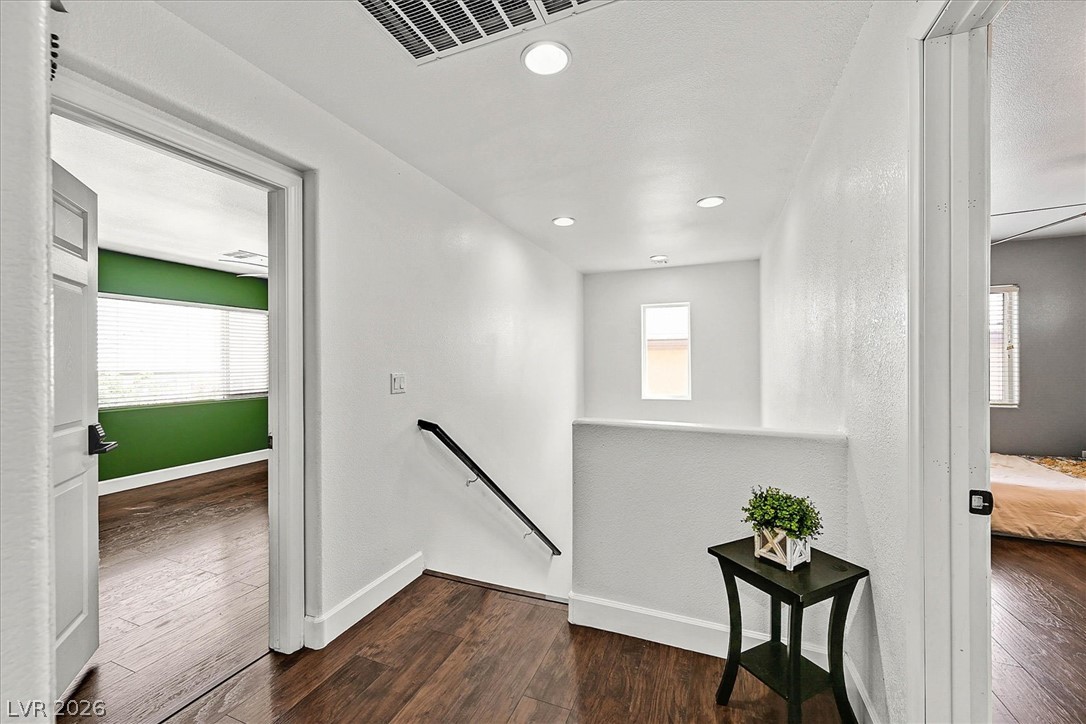 10140 Iron Wood Peak Avenue Las Vegas NV 89166